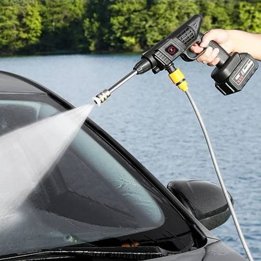 Przenośna bezprzewodowa myjka samochodowa
